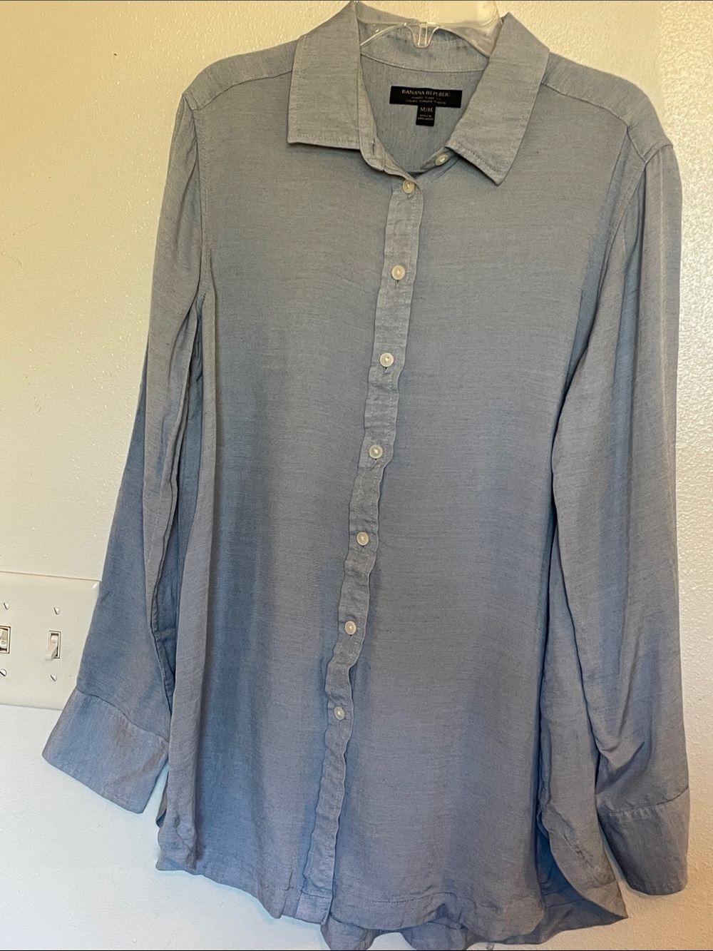 Banana Republic Pale Blue Women's Button-Down Shirt